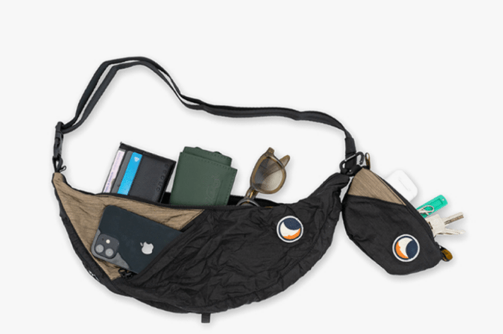 티켓투더문 슬링백