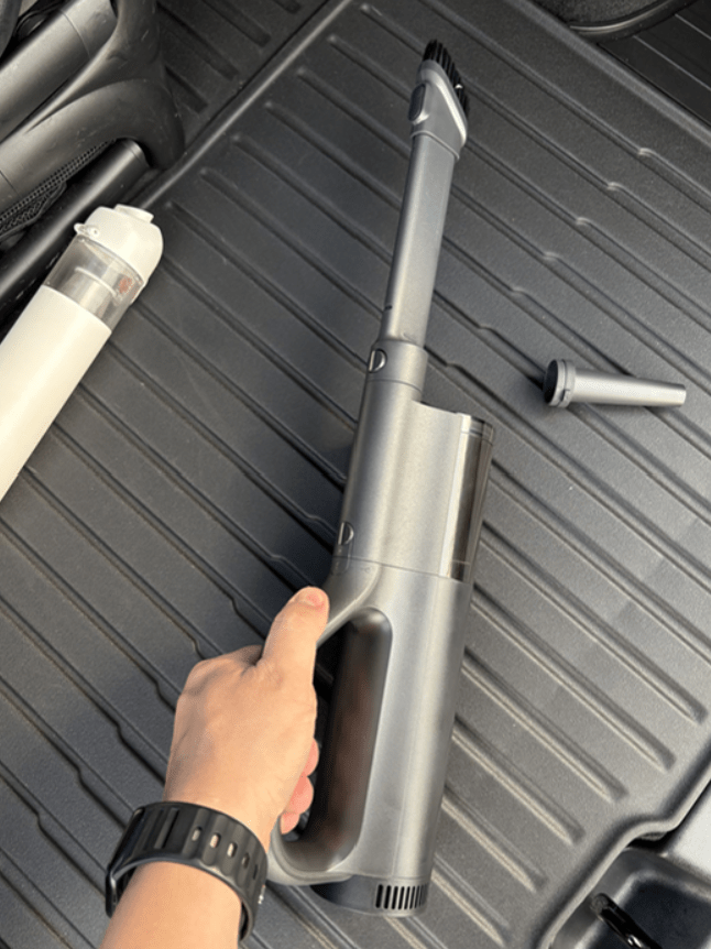 XIAOMI MIJIA wireless vacuum
샤오미 휴대용 청소기 편리한 손잡이